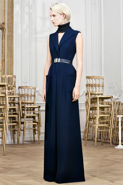 Look 13